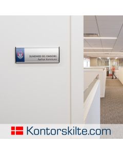 Popular name signs for office in environment - Strato in size 78x210mm