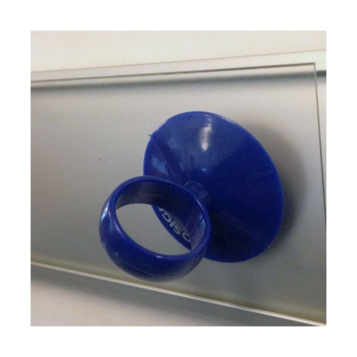 Strato Vacuum Cup removes acrylic front